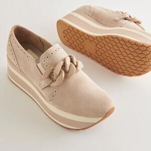 DOLCE VITA Jhenee Slip on sneakers in Sand Size 7